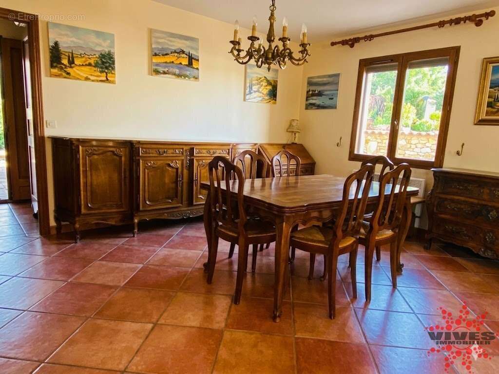 Maison à LESPIGNAN