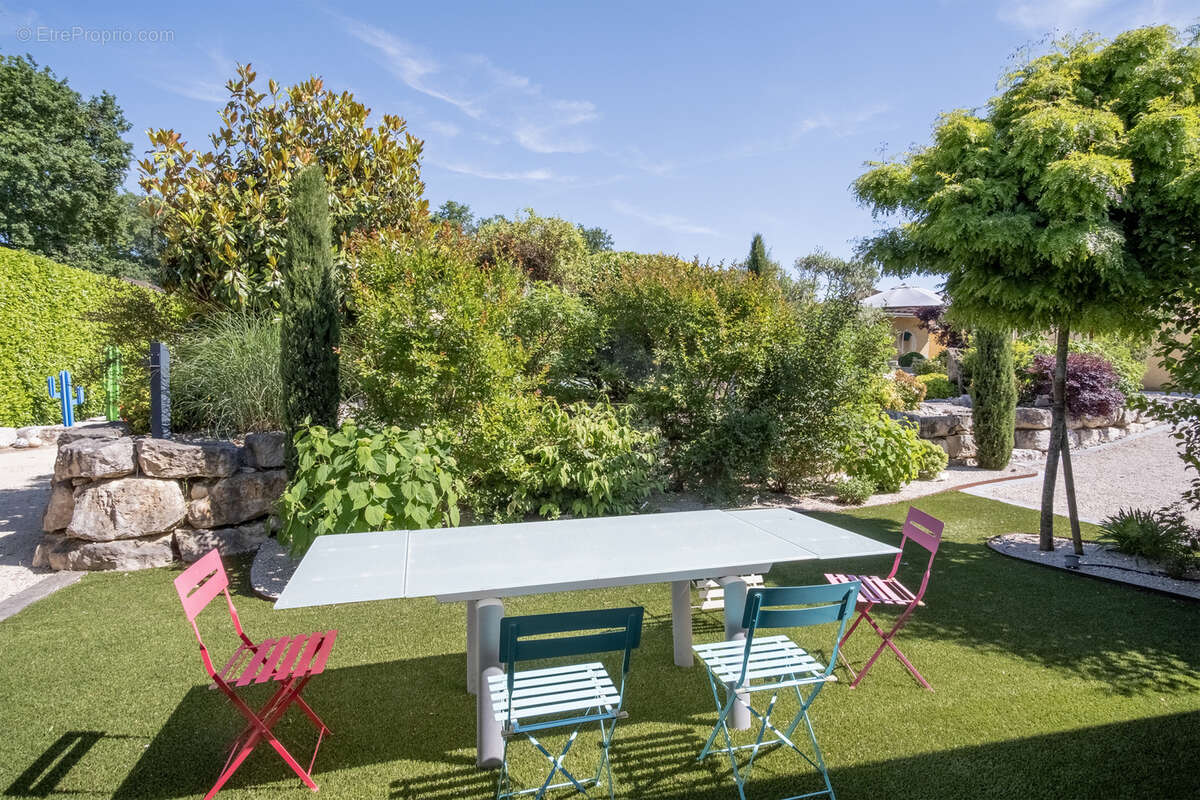 Appartement à MONTMERLE-SUR-SAONE