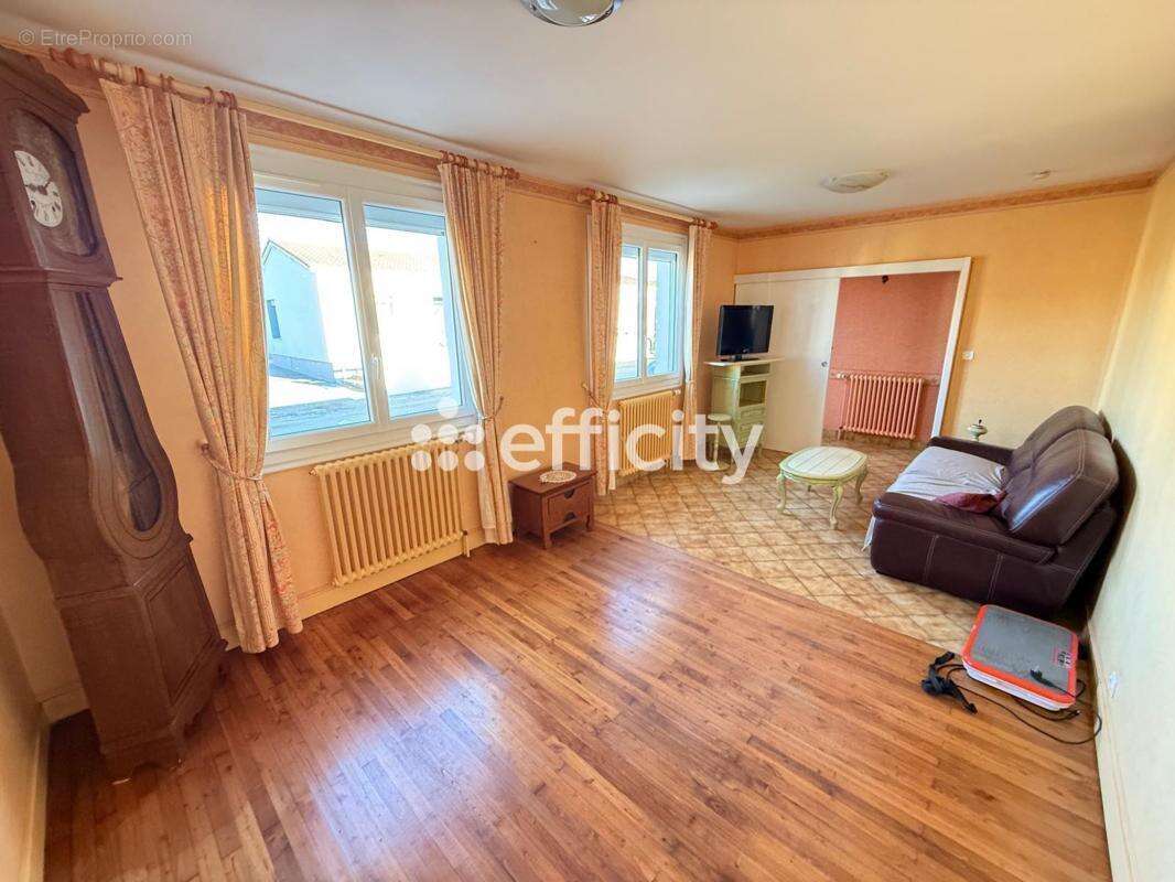 Maison à LA GAUBRETIERE