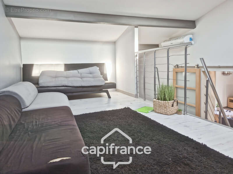 Maison à ROQUEMAURE