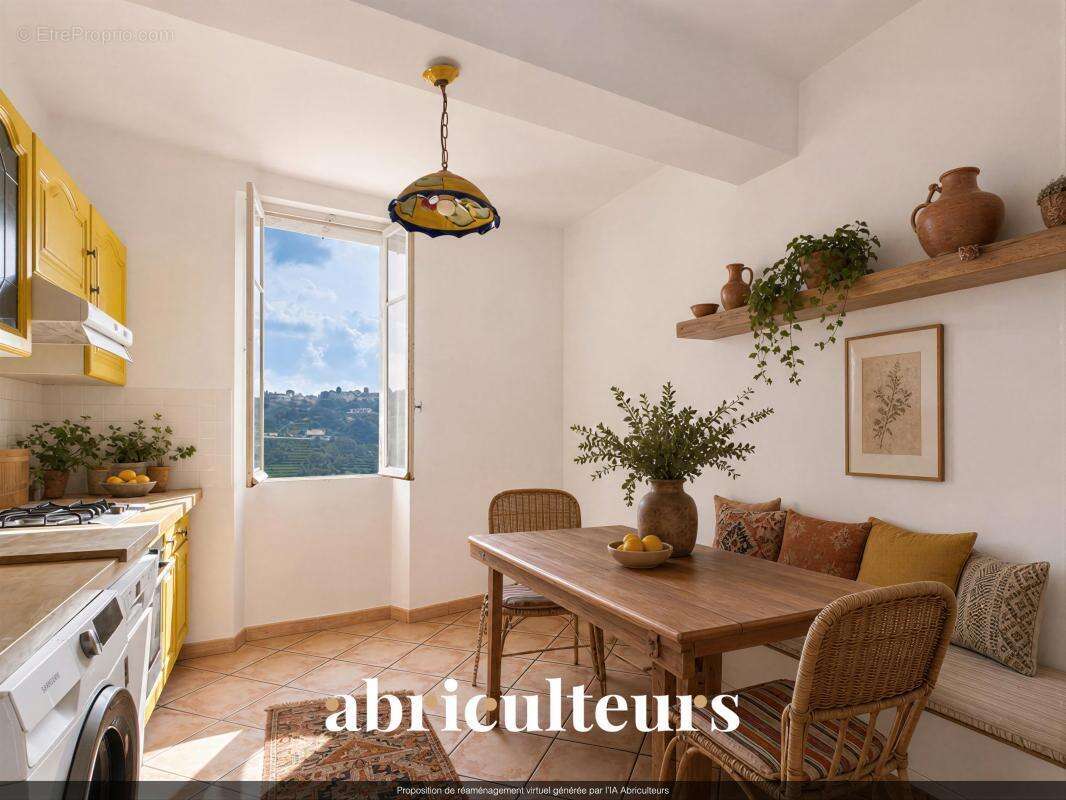 Appartement belle luminosité naturelle en vente à Callian (83440) - photo 3