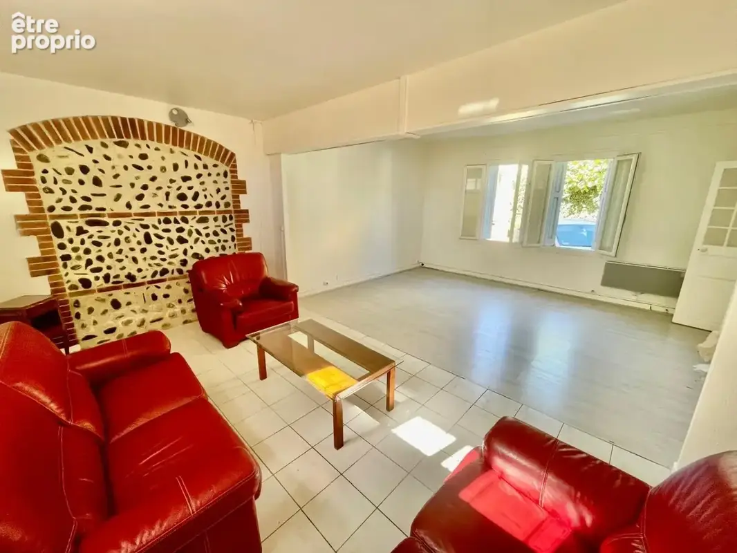 Maison de ville F4/5, 167m² utiles - photo 2