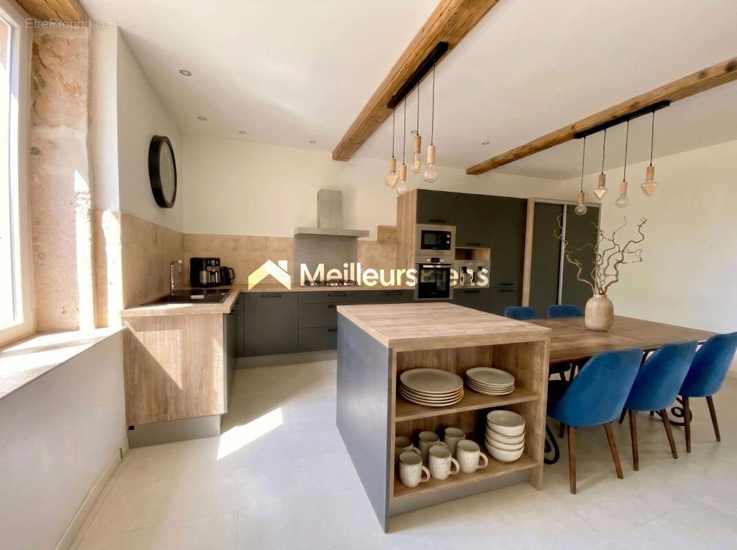 Appartement à VILLENEUVE