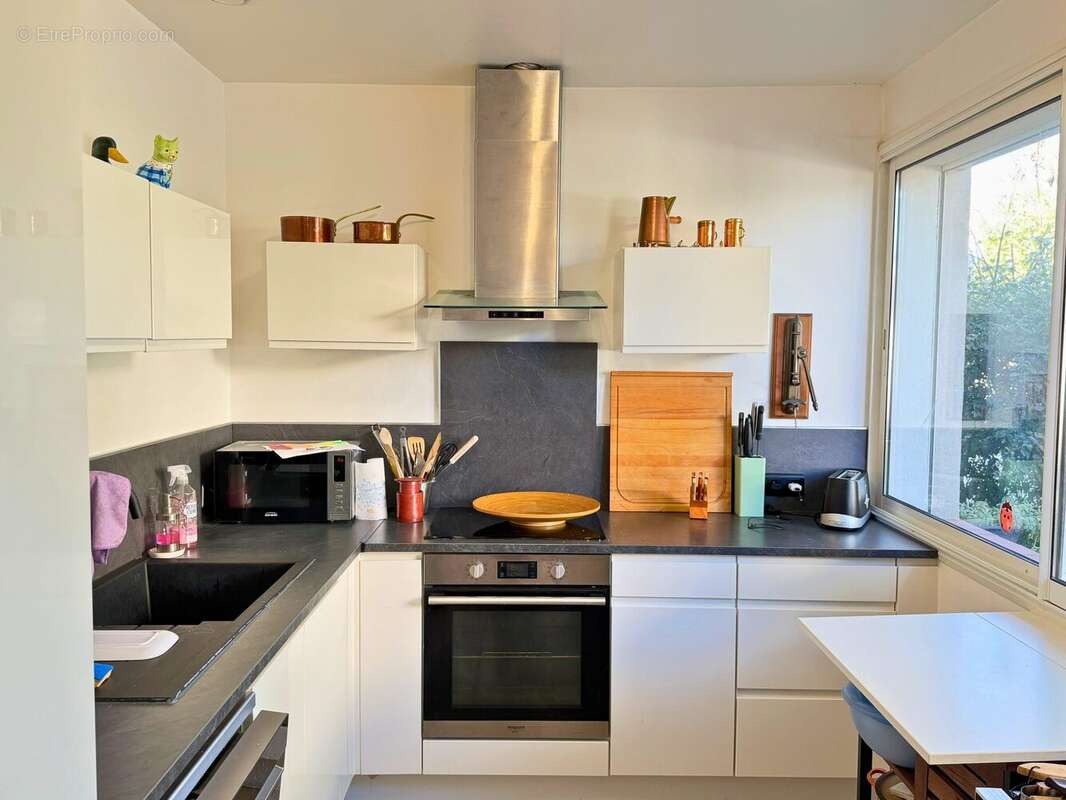 Maison 95 m² à Saint-Esteve  - photo 5
