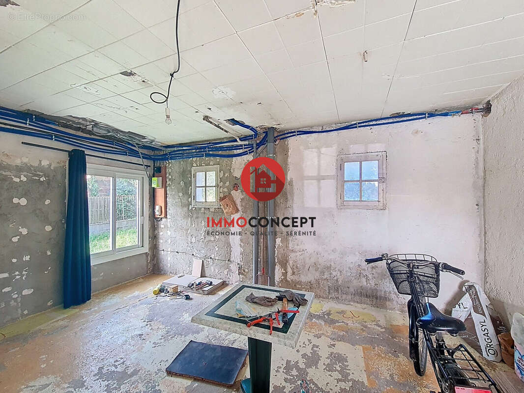 Maison à ROQUEMAURE