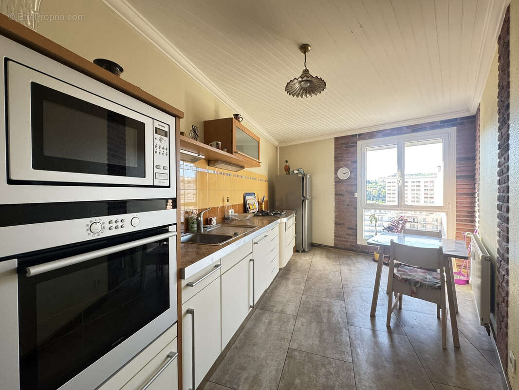 Appartement à SAINT-CHAMOND