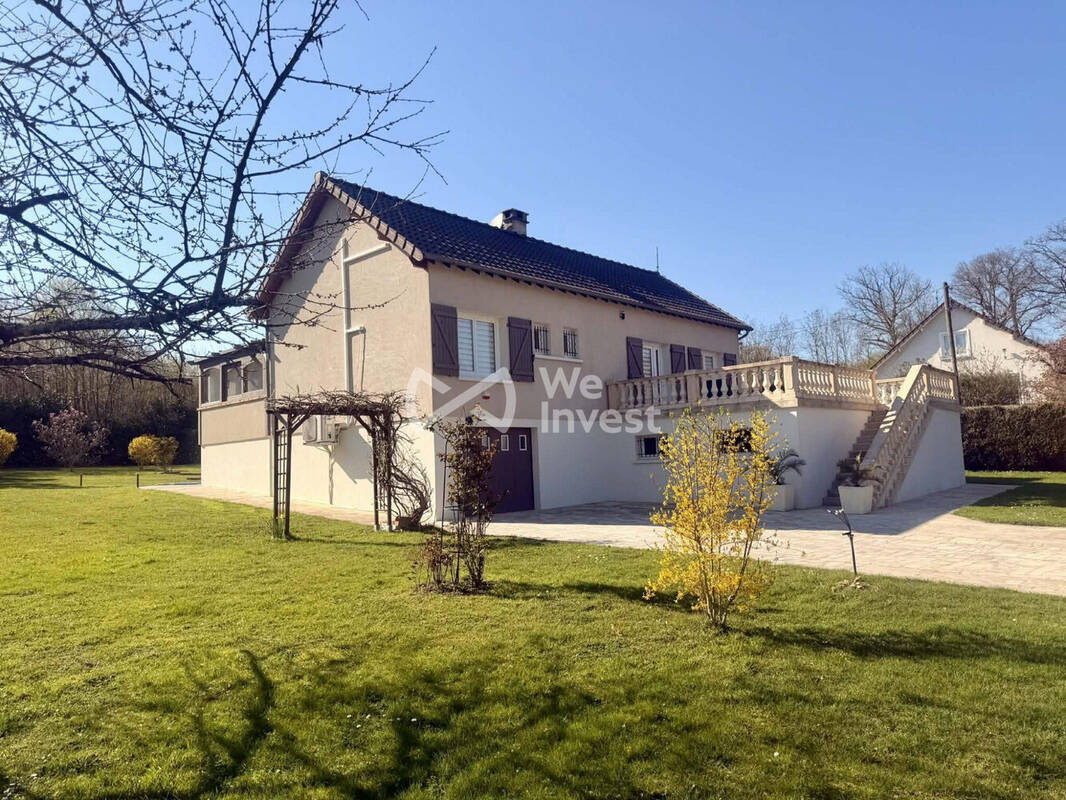 Maison à FAREMOUTIERS