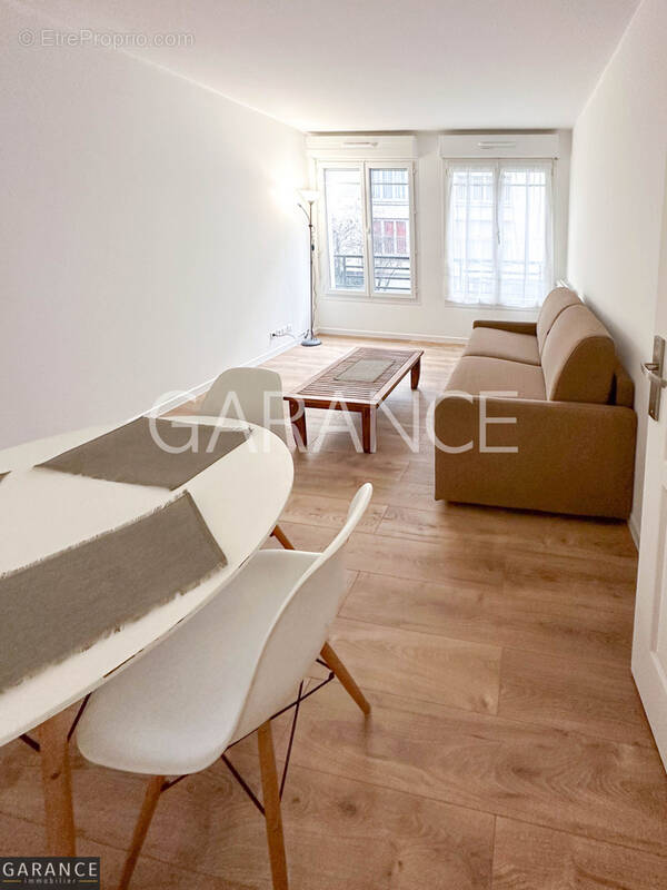 Appartement à PARIS-12E