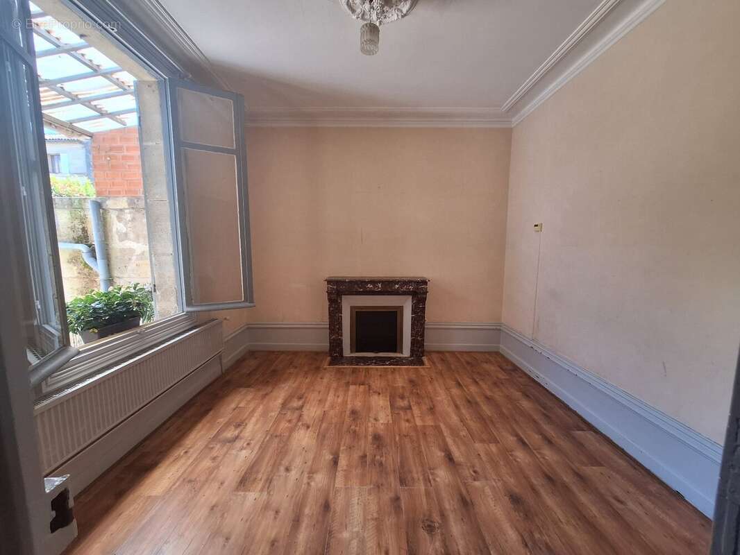 Maison 124 m² à Cognac  - photo 5