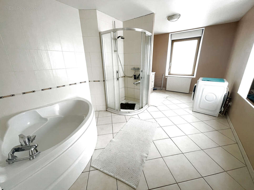 Maison à CHAMPAGNEY