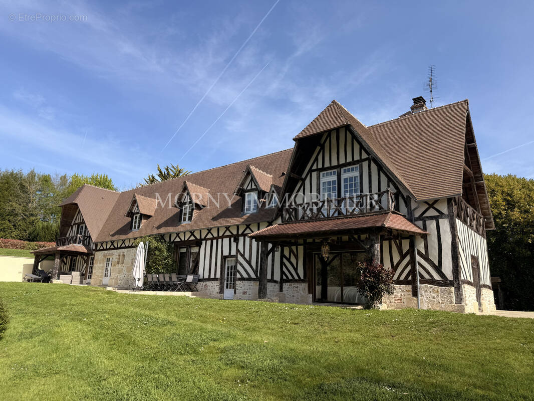 Maison à ENGLESQUEVILLE-EN-AUGE