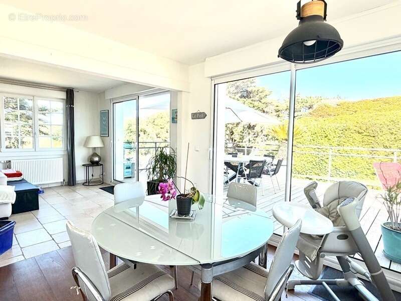 Le croisic-maison 126m2-4 chambres-piscine-terrasse-garage-mer - photo 9
