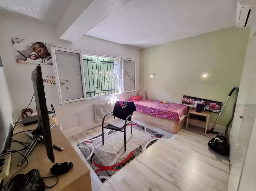 Maison à CAGNES-SUR-MER