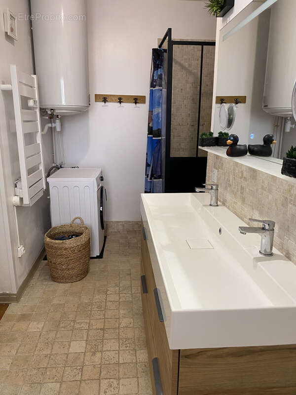 Appartement à HYERES