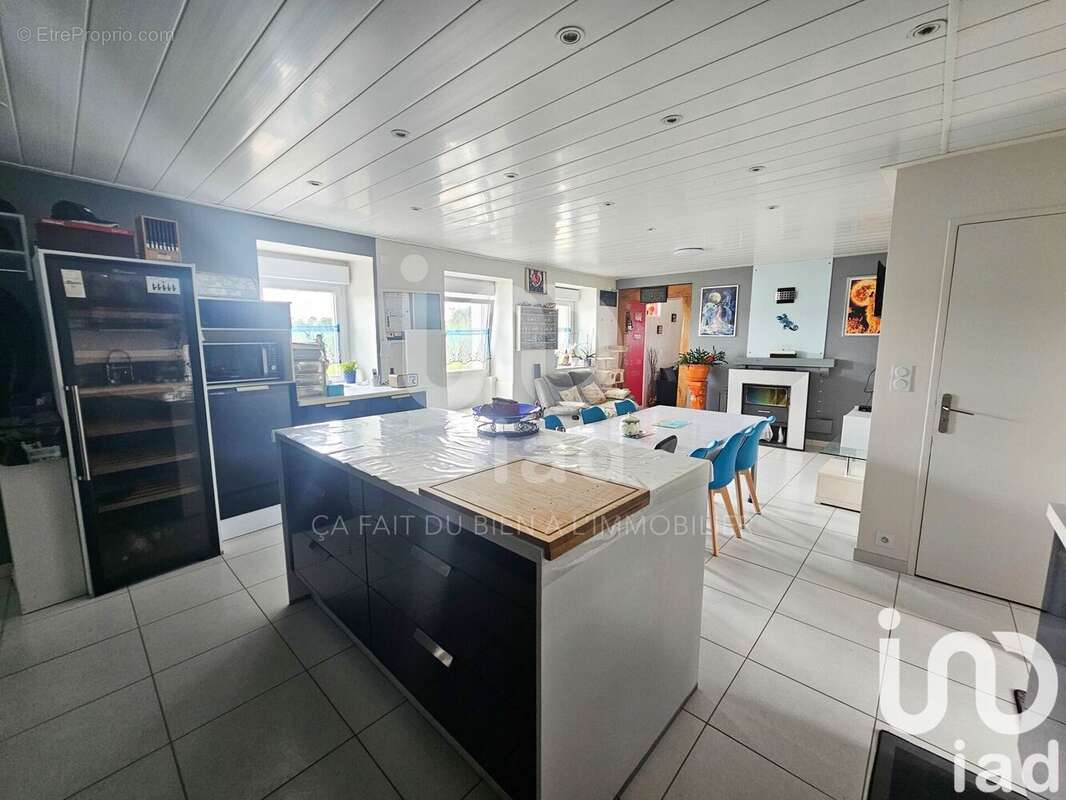 Photo 4 - Maison à SAINT-MEEN-LE-GRAND