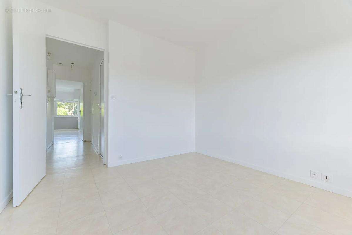 Appartement à REZE
