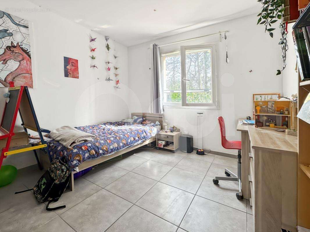 Maison à LA CRAU