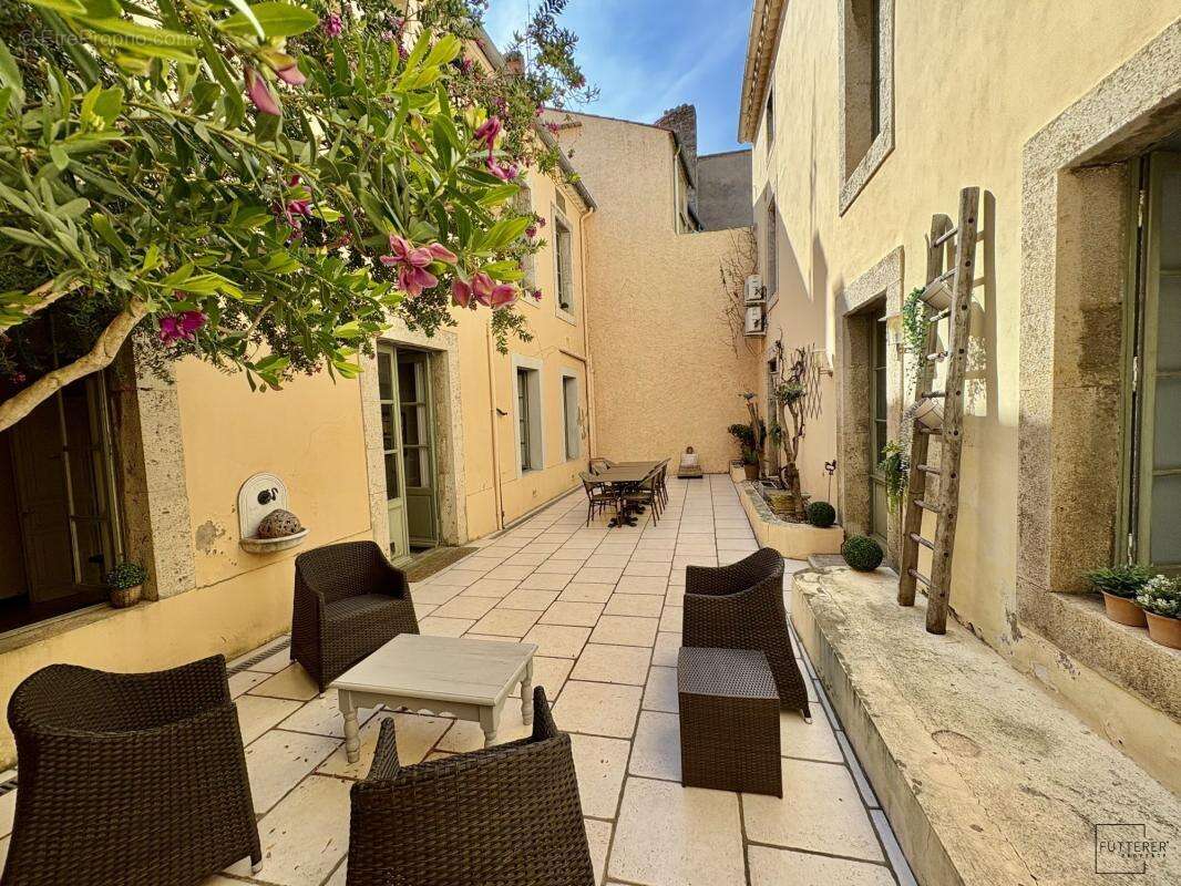 Maison à LEZIGNAN-CORBIERES