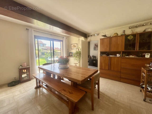Maison à SAVIGNY-SUR-ORGE