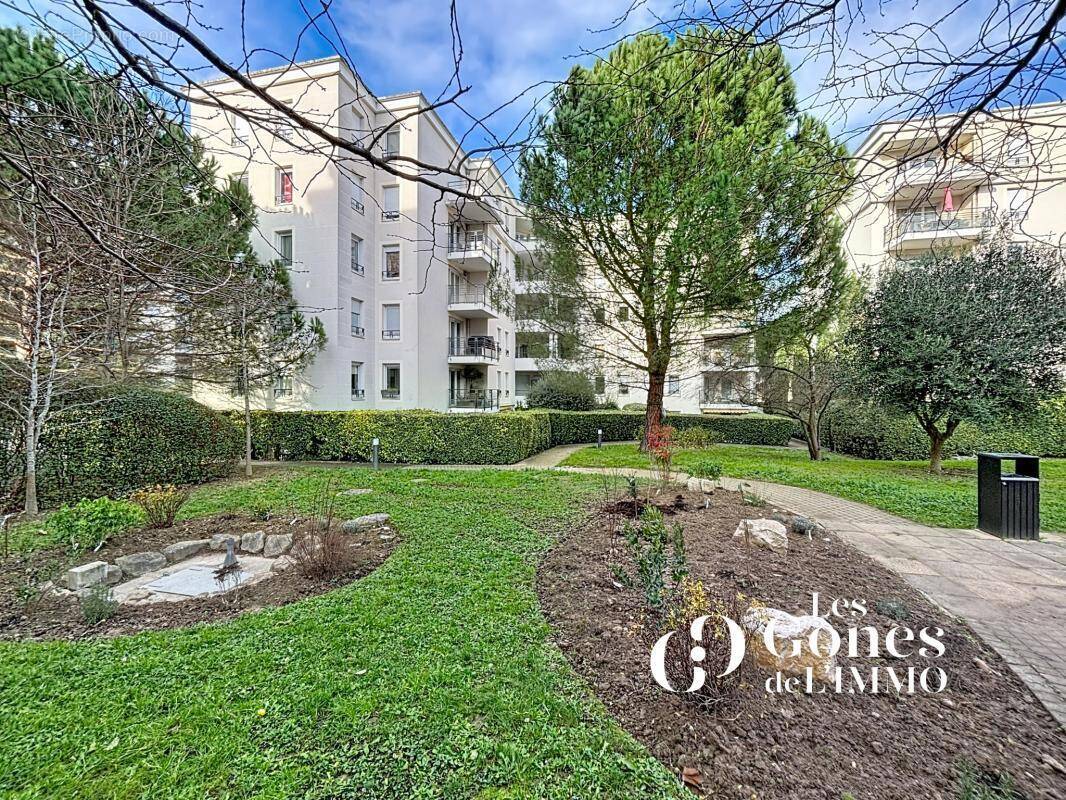 Appartement à TASSIN-LA-DEMI-LUNE