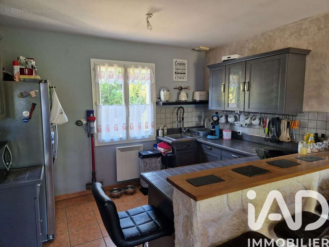Maison 75 m² à Bailleul-Le-Soc  - photo 4