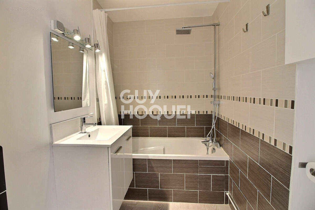 Appartement à PUTEAUX