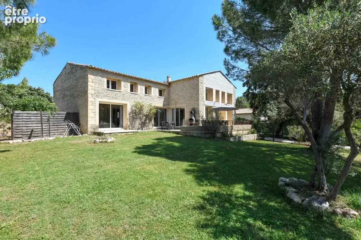 Propriété méridionale à 4.6 km d’Uzès avec piscine et spa - photo 18
