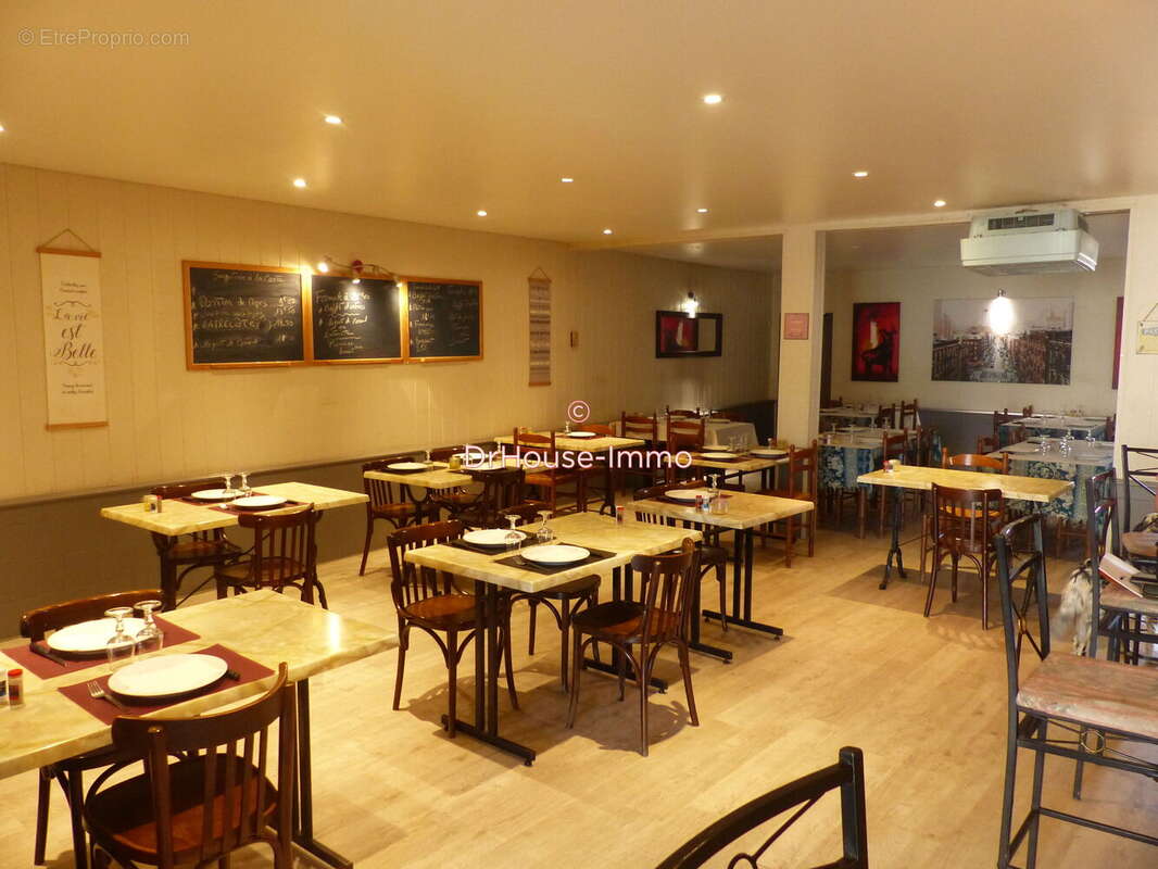 Commerce à SAINT-ANTOINE-DE-BREUILH