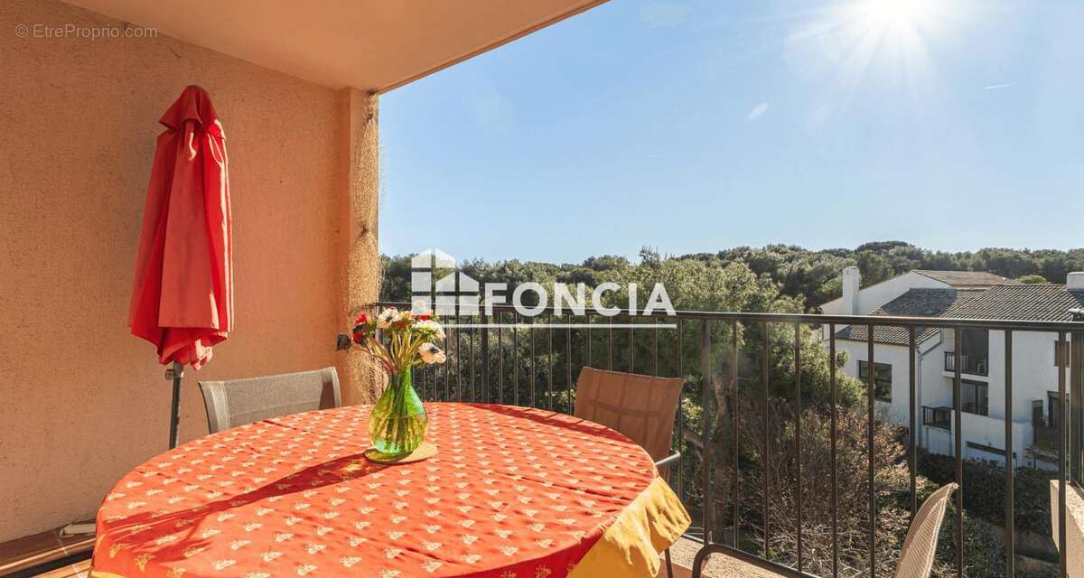 Appartement à SIX-FOURS-LES-PLAGES
