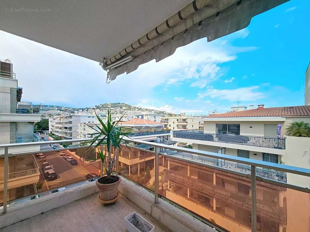 Appartement à CANNES