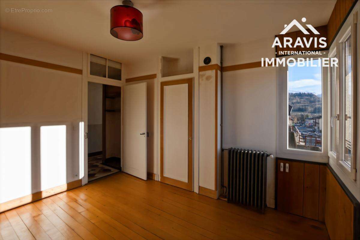 Appartement à TANINGES