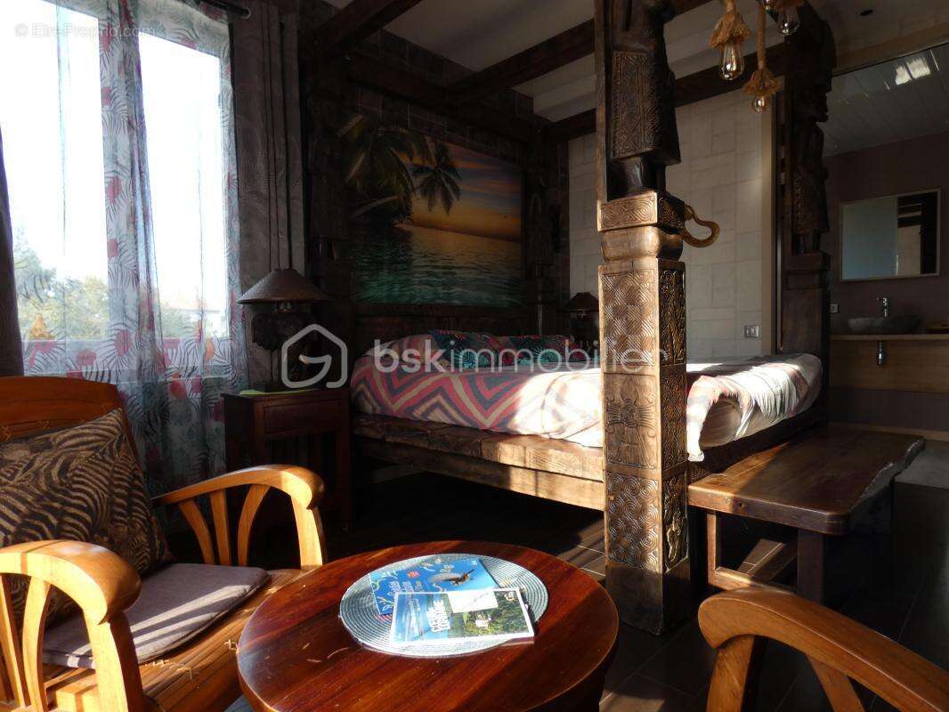 Commerce à FRESNES-EN-WOEVRE