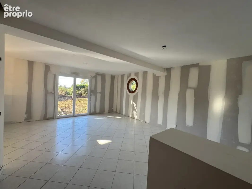 Maison 5 pièces 74 m² à vendre à Le Trevoux (29380) - photo 2
