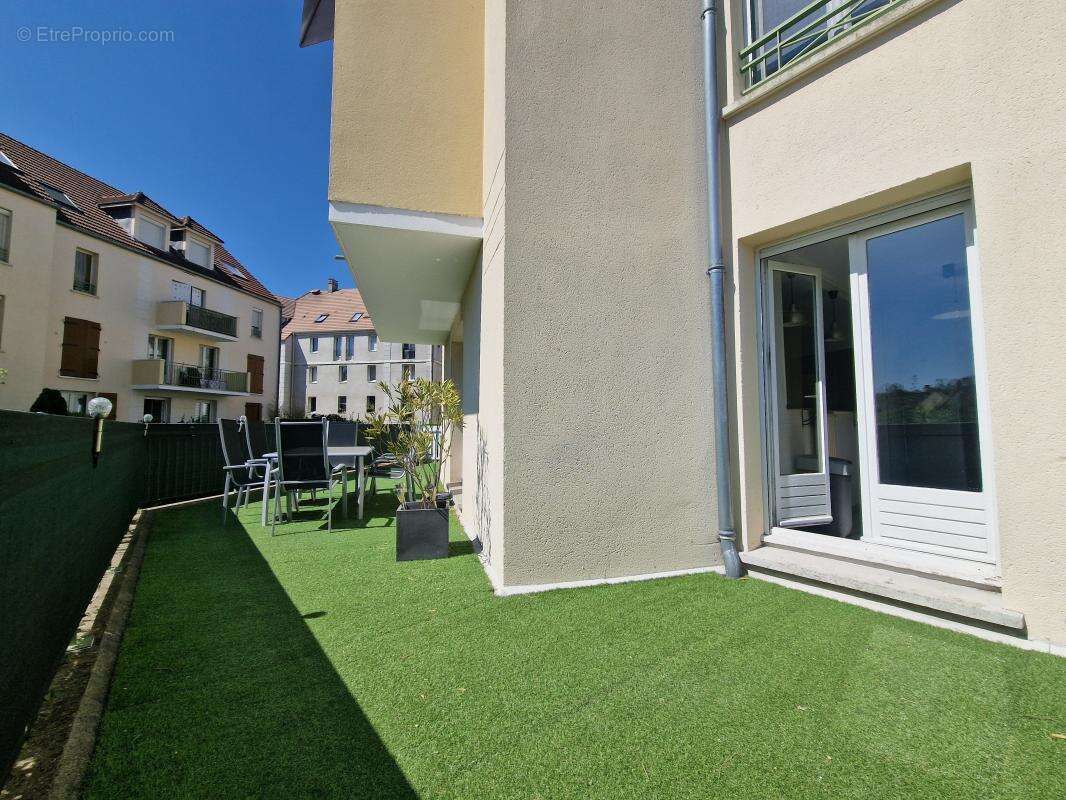 Appartement à VAIRES-SUR-MARNE