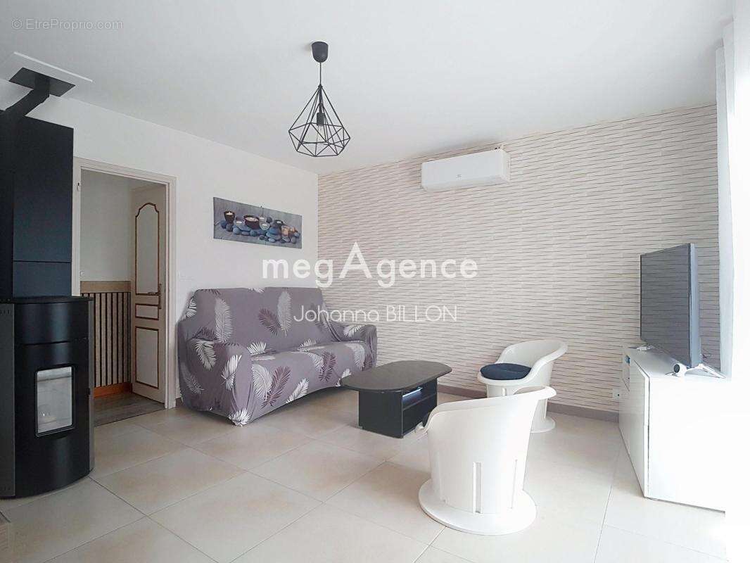 Maison familiale de 139 m² au calme, avec vie semi plain-pied et sous-sol !! - photo 4