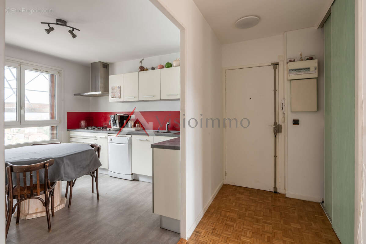 Appartement à SASSENAGE