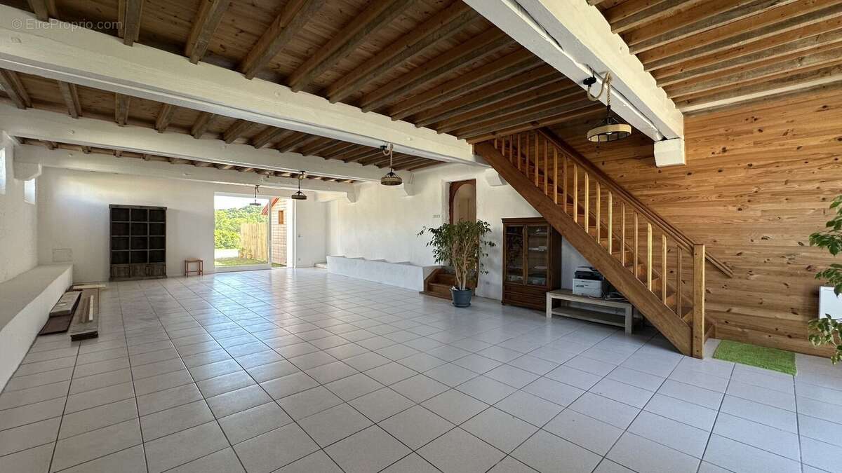 Maison à PEYREHORADE