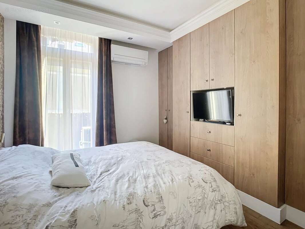 Appartement à EVIAN-LES-BAINS