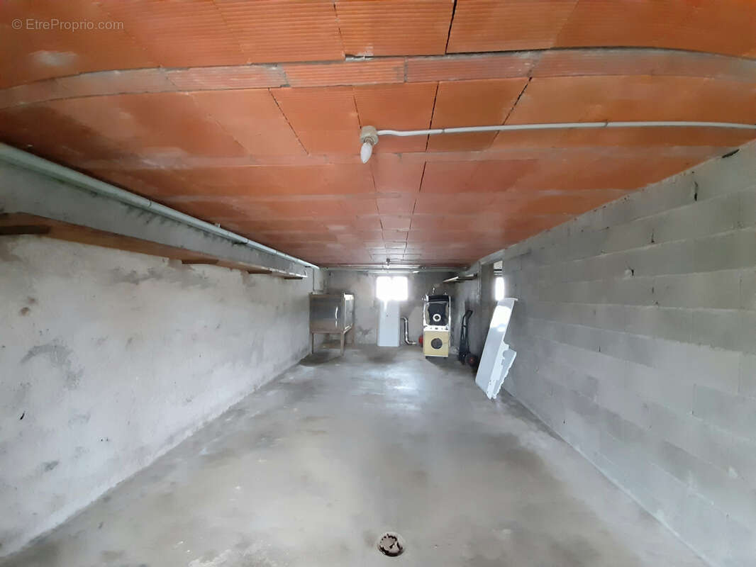 Maison à ESTIVAREILLES