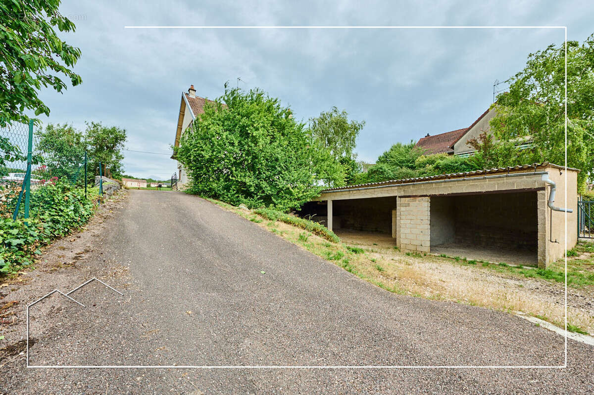 Photo 2 - Maison à COMBLANCHIEN