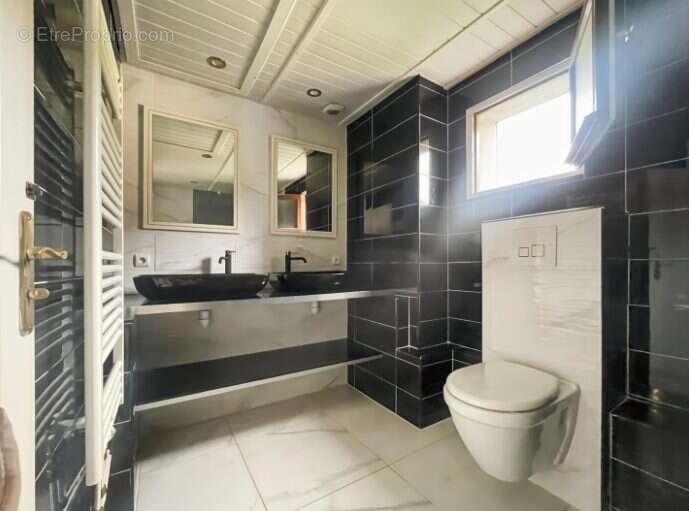 Maison 110 m² à Oissel  - photo 4