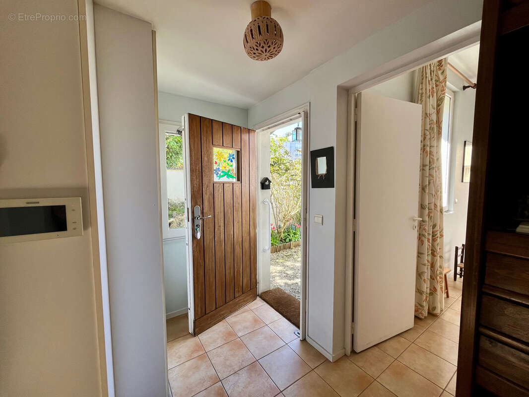 Maison à SAINT-MAUR-DES-FOSSES