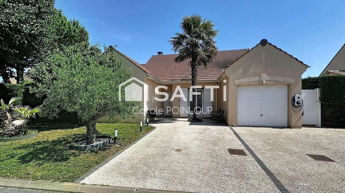 Maison 135 m² à Ozoir-La-Ferriere  - photo 8