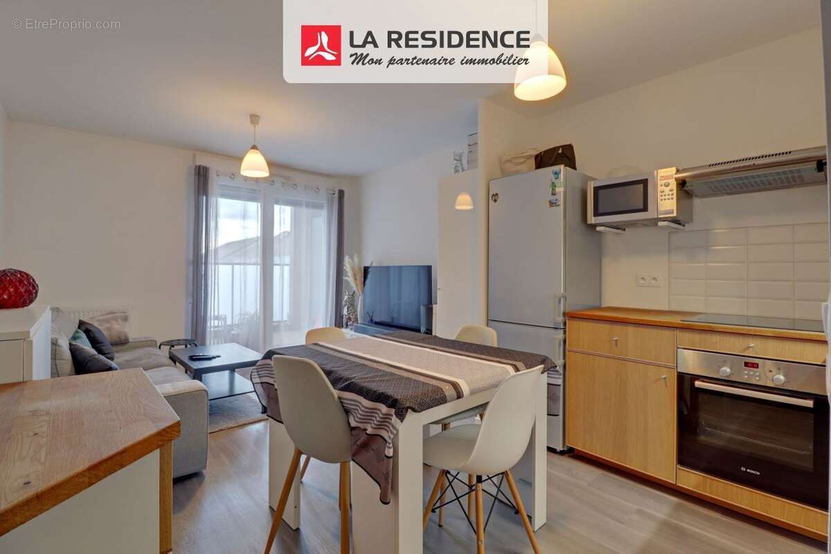 Appartement à JOUY-LE-MOUTIER