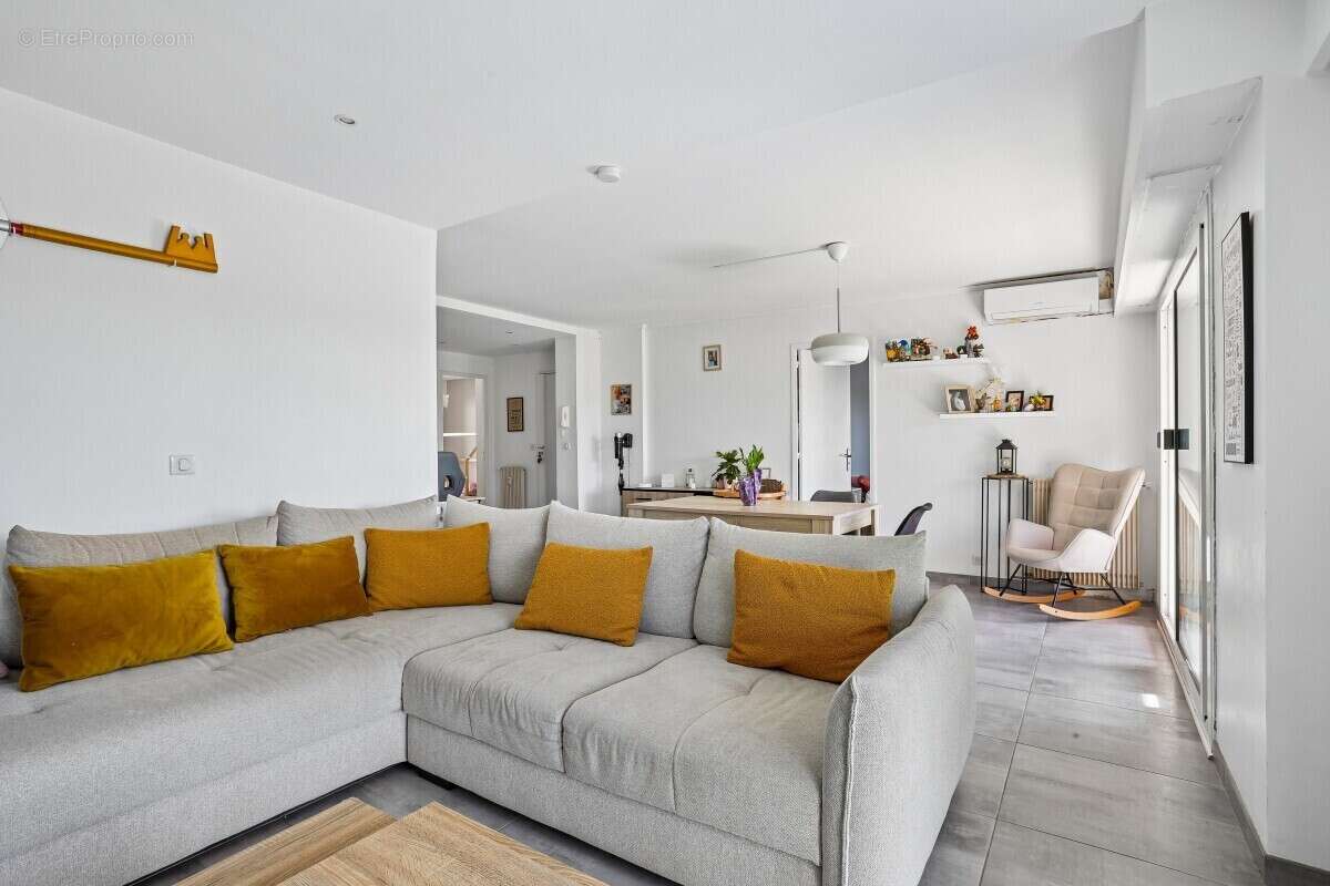Appartement à CAGNES-SUR-MER