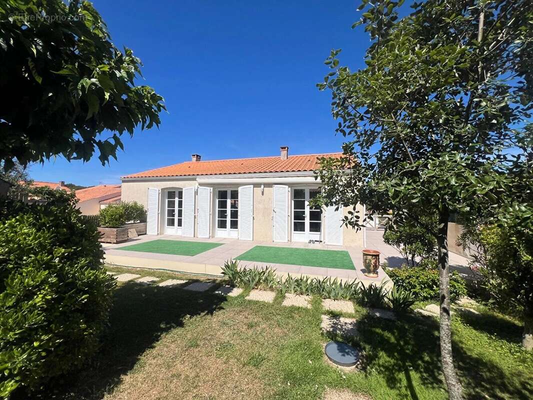 Maison à LONGEVILLE-SUR-MER