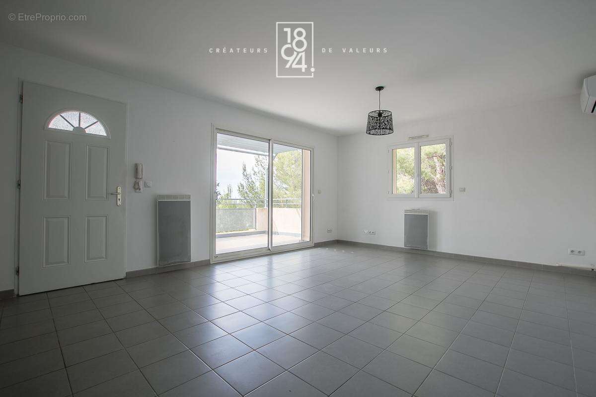 Appartement à MARSEILLE-13E