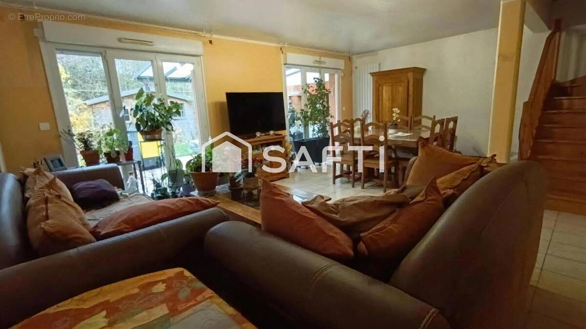 Photo 1 - Maison à MARLY