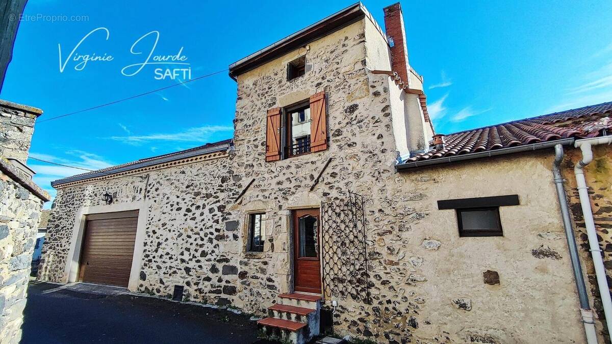 Photo 1 - Maison à MAREUGHEOL