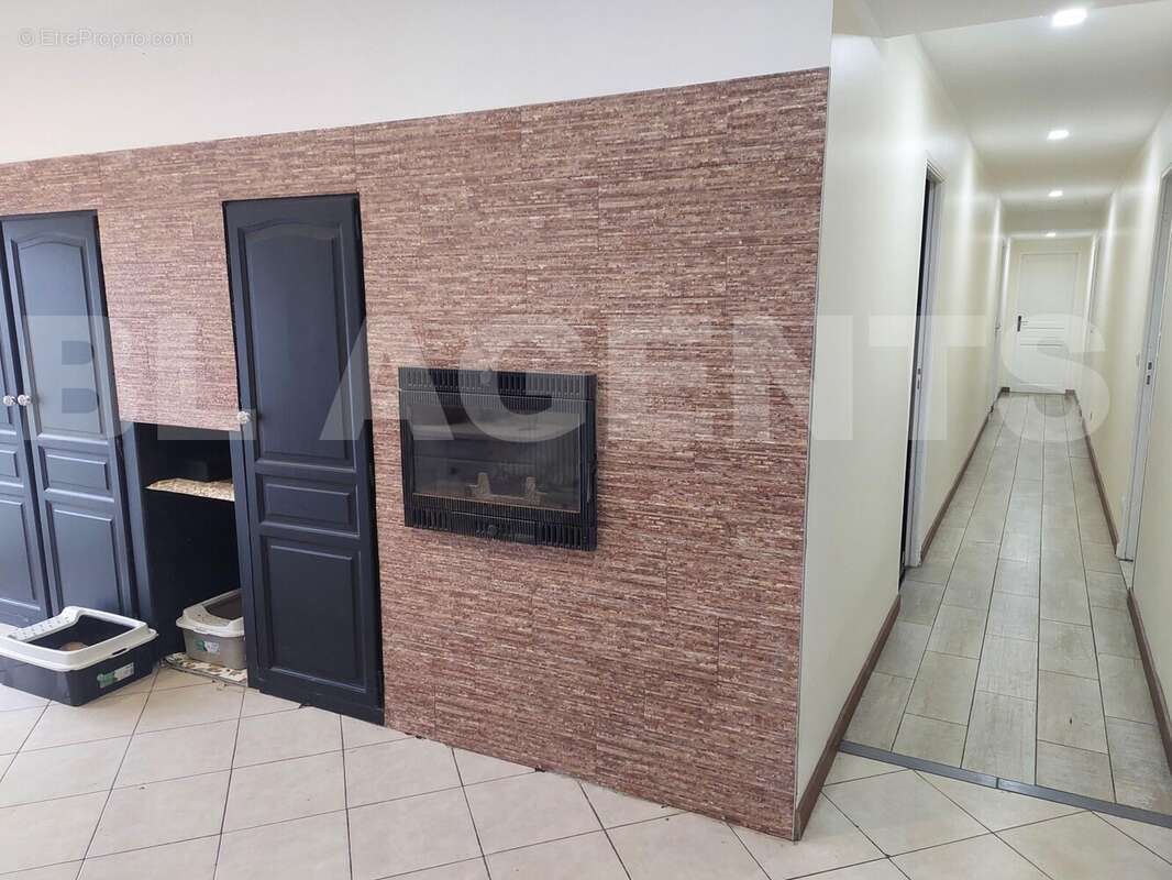 20251122_151326 - Maison à ROMILLY-SUR-SEINE